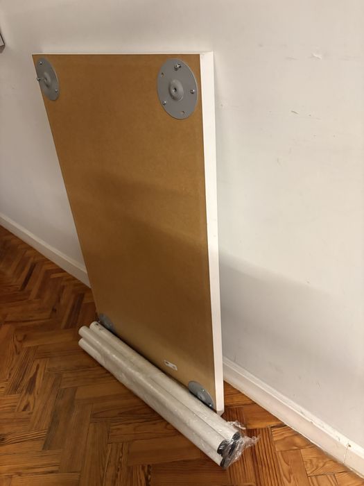 Mesa Ikea LINNMON
