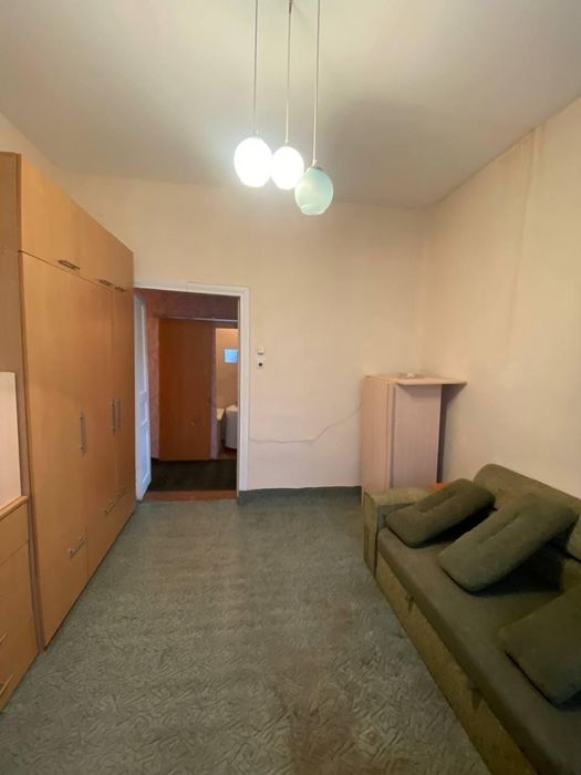 Сдам!3 комн!Набережная!