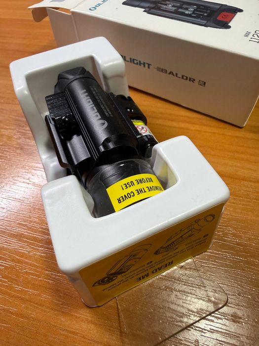 Ліхтар для зброї з ЛЦВ Olight Baldr RL для АК, AR15 на пікатінні