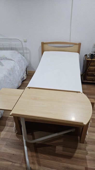 Cama articulada com colchão