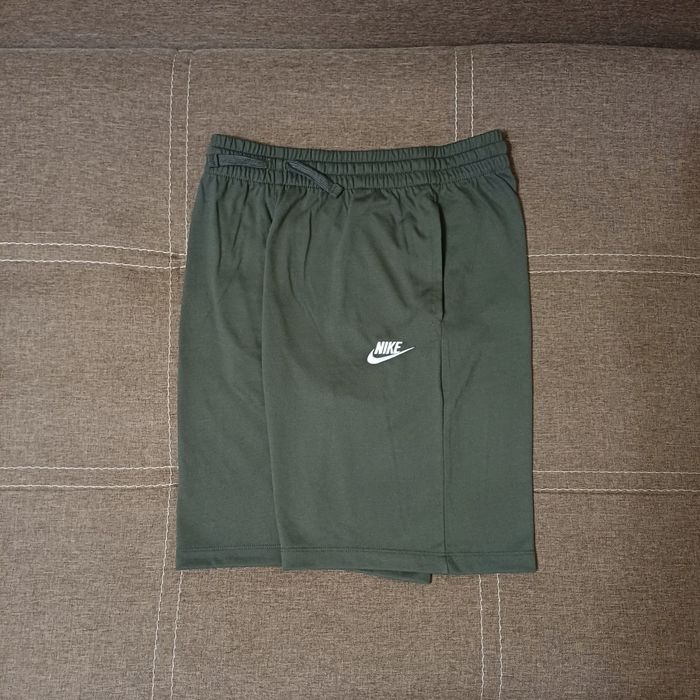 Шорты NIKE Sportswear (14-15лет)