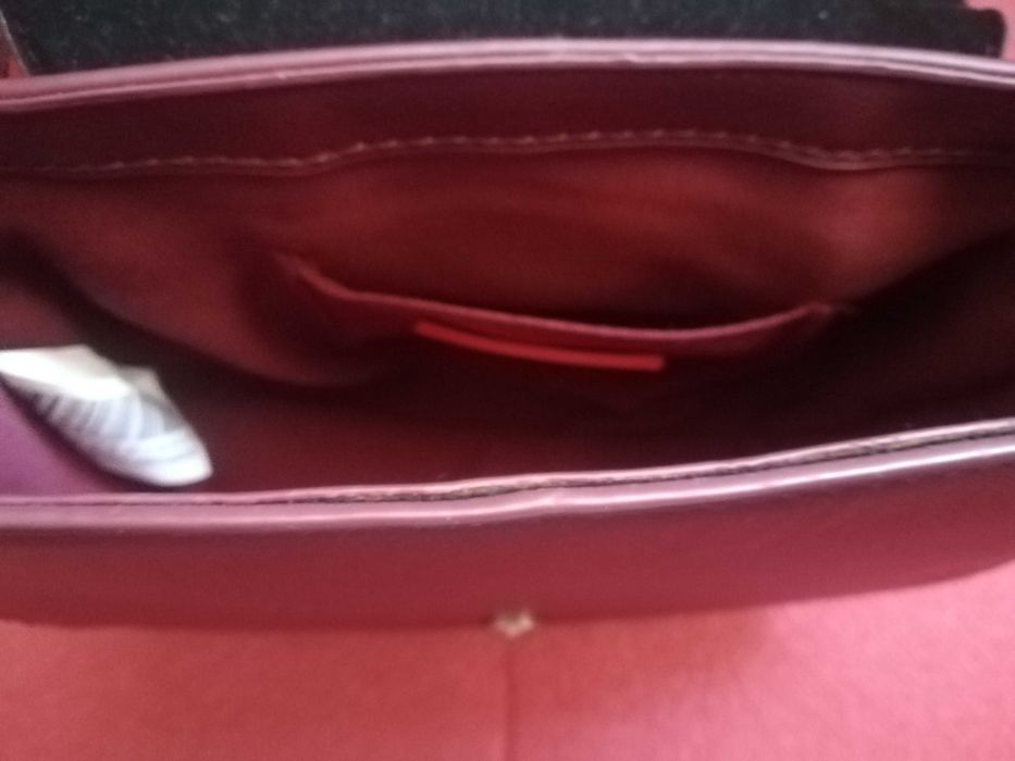 Mala bordeaux da parfois