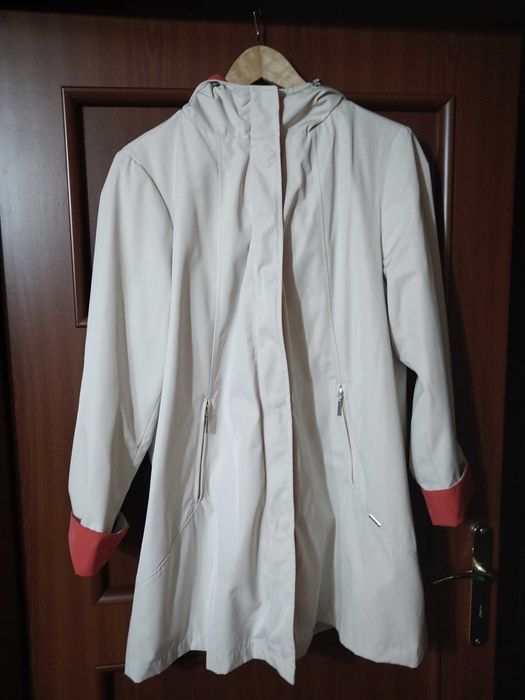 Jesienny płaszczyk QUIOSQUE rozmiar 46