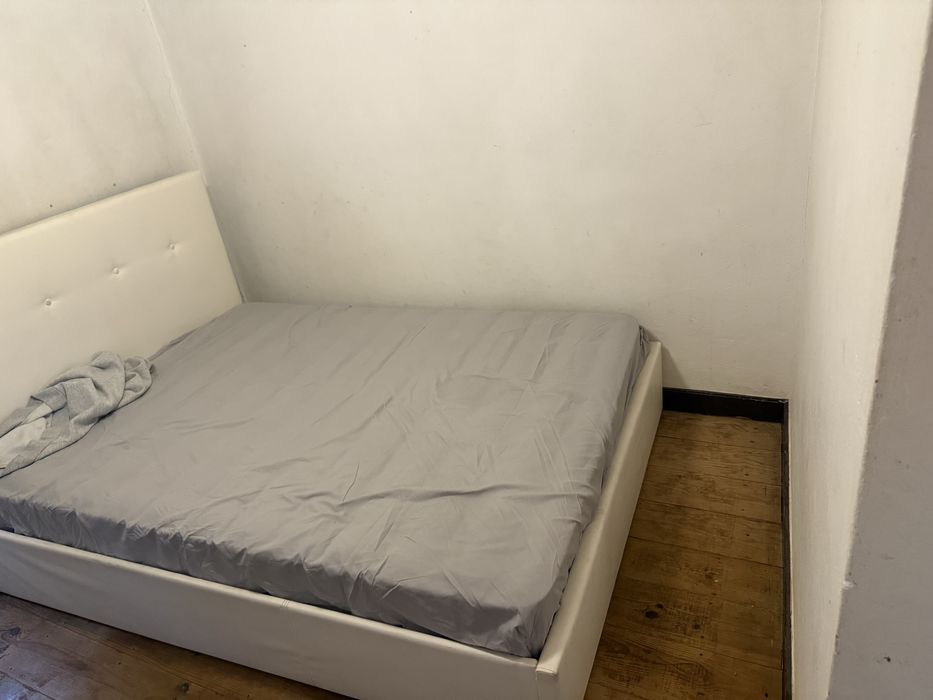 Alugasse quarto