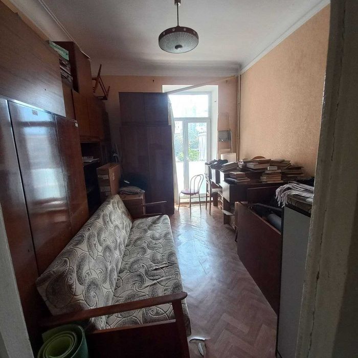 продаю 3-кімн квартиру на вулиці Гусовского 12/7, метро Печерська