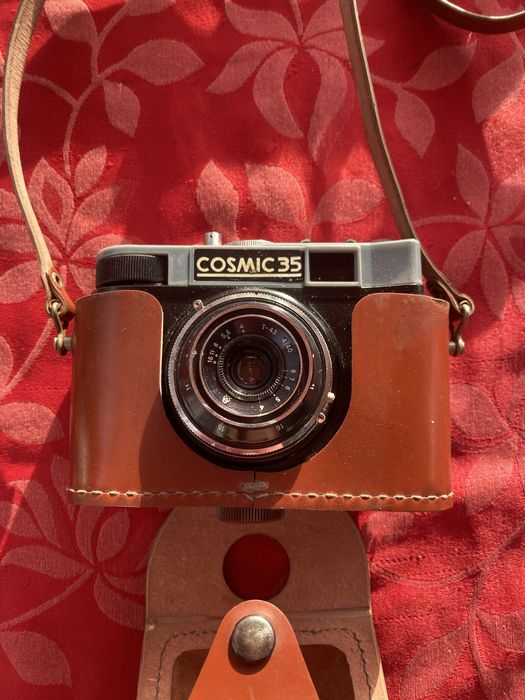 Camera Cosmic 35