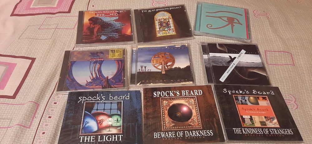 Mystery,Spock`s Beard,Yes     CD