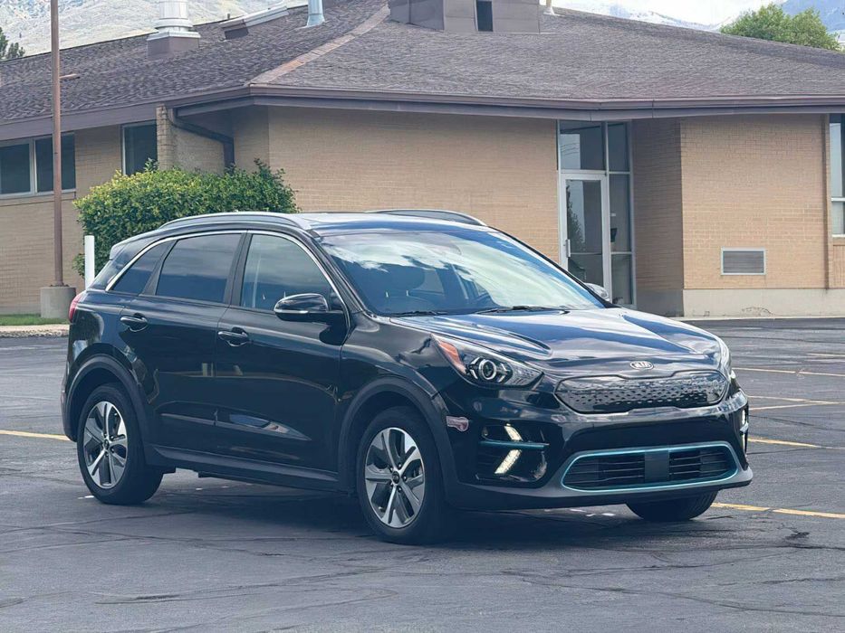 Kia Niro EV EX Premium      2020