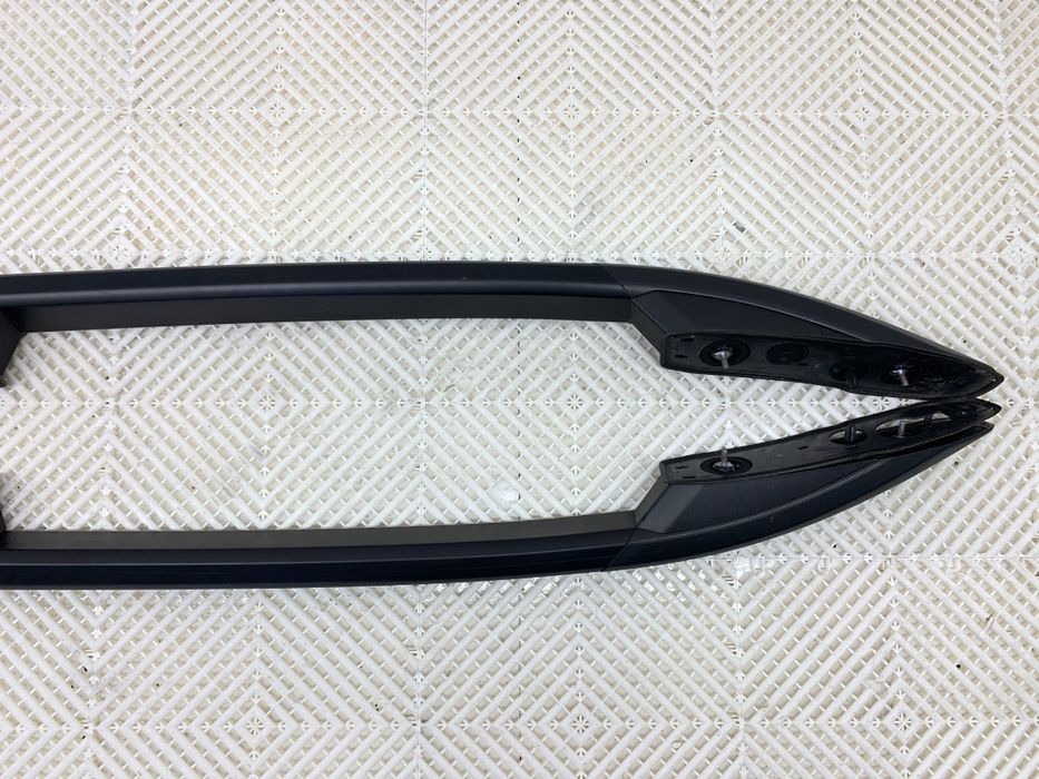 RELINGI DACHOWE KOMPLET DACIA DUSTER Hatchback 738219784R