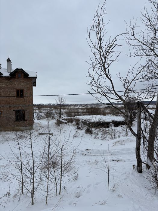 Продається земельна ділянка під забудову