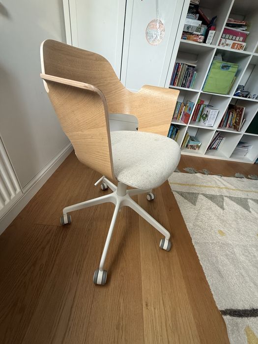 krzesło obrotowe IKEA FJÄLLBERGET.