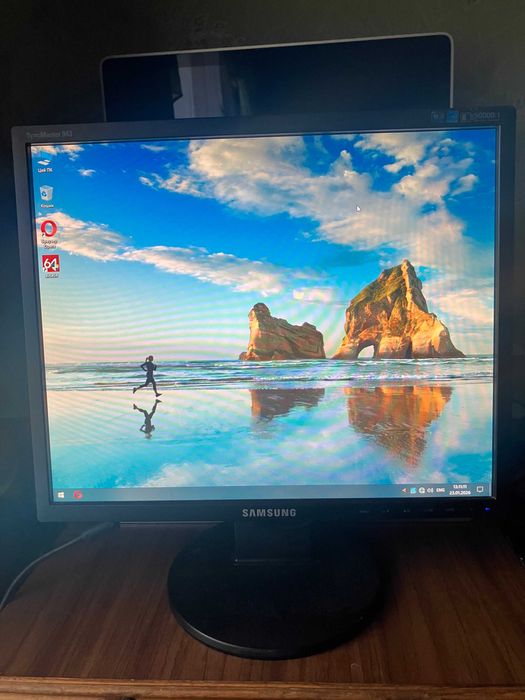 Монітор Samsung 943N