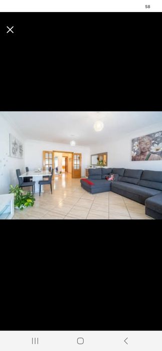 Vende se apartamento t3 em Olhão, de 157m2, com estacionamento privado e um dos quartos com suite...