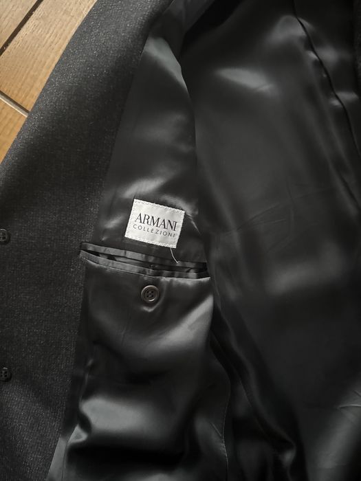 Продам мужское пальто Armani оригинал