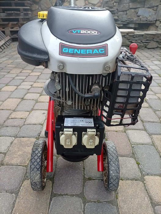 Генератор 2000 Wt