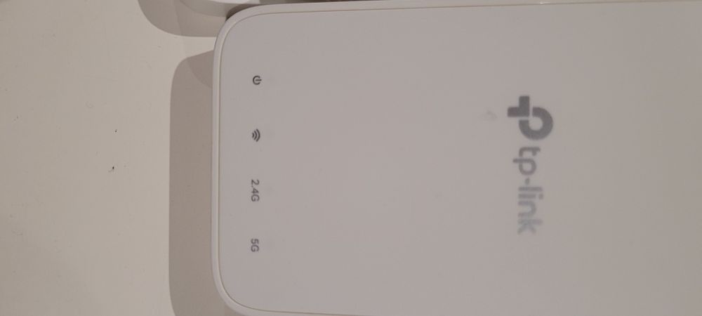 Repetidores de sinal TP-LINK RE300 (AC1200-2.4G e 5G)
2.4G e 5G)
tpili