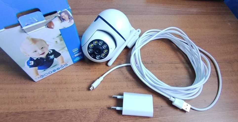 Wi-Fi камера для приміщення та вулиці