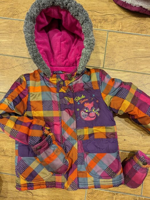Куртки, жилетка та пальто на дівчинку 1-3 роки