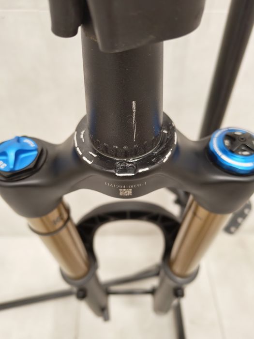 Fox 38 factory 29 kashima gripx2 grip2 r2c2 180mm