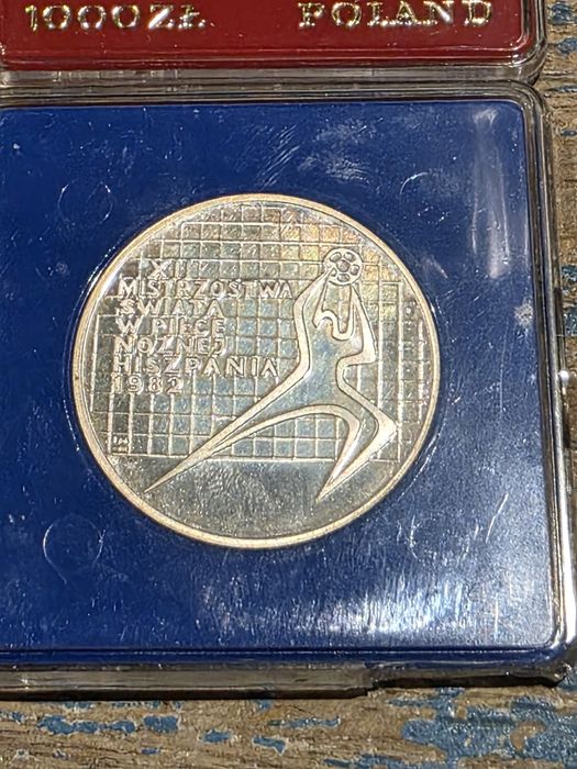 Monety kolekcjonerskie jedna próba.