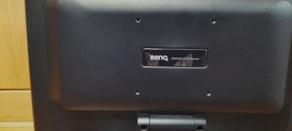 BenQ E900WA LCD Monitor64298371188739122