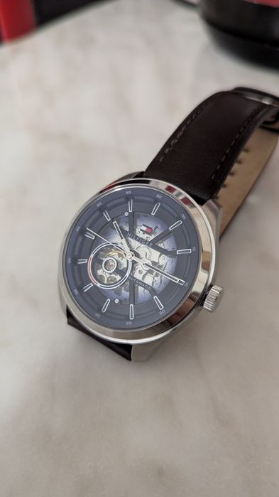 Часы Tommy Hilfiger automatic, годинник скелетон США