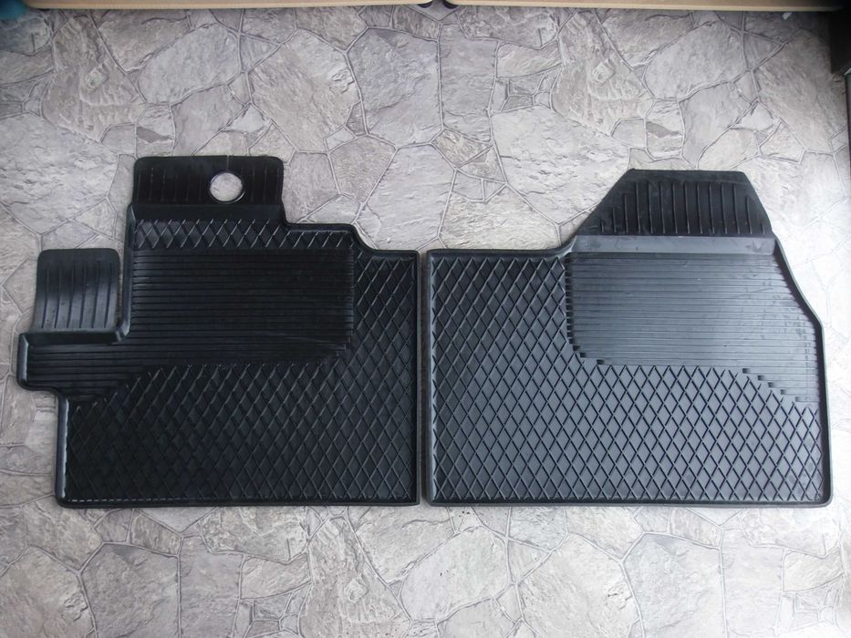 Dywaniki Gumowe Korytka Fiat Ducato Citroen Jumper Peugeot Boxer 2006- Przód