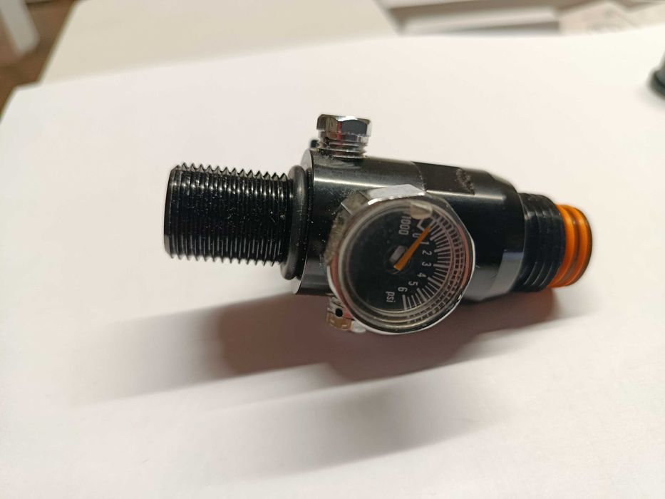 Клапан пневматичний, М18х1,5