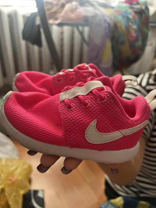 Кросівки для дівчинки Nike