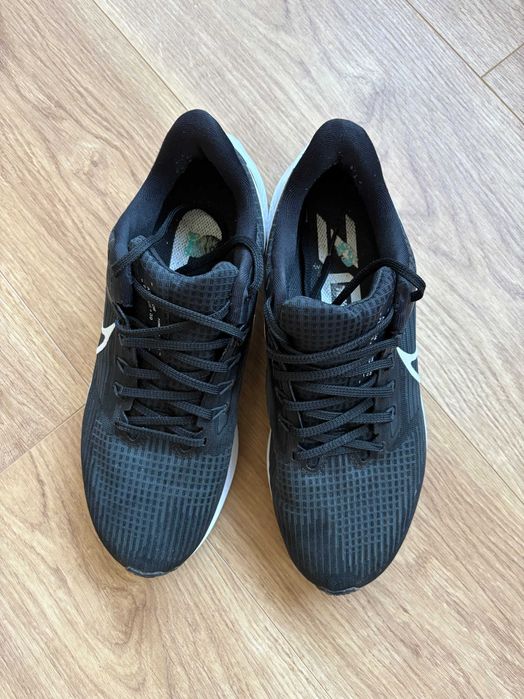 Nike Air Zoom Pegasus 39 – Tam. 42.5 – Usado