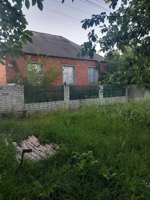 Продам дом в Золочеве . Харьковская область