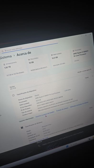 PC Gaming Top – RTX 5070 Ti + Ryzen 9 5900XT + 32GB RAM + SSD 1TB+1TB