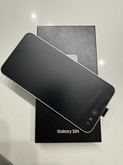 Samsung galaxy S24 128gb