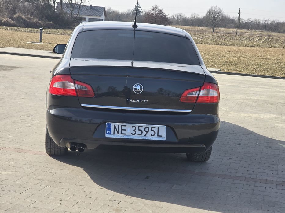 Sprzedaję dobry samochód