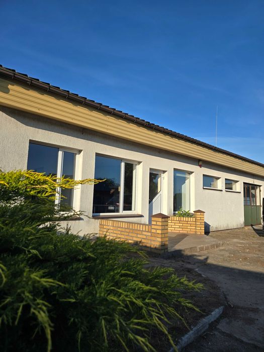 Wynajmę biuro halę plac