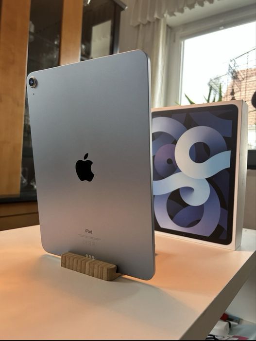 Ipad Air 256 gb 10.9 sky blue