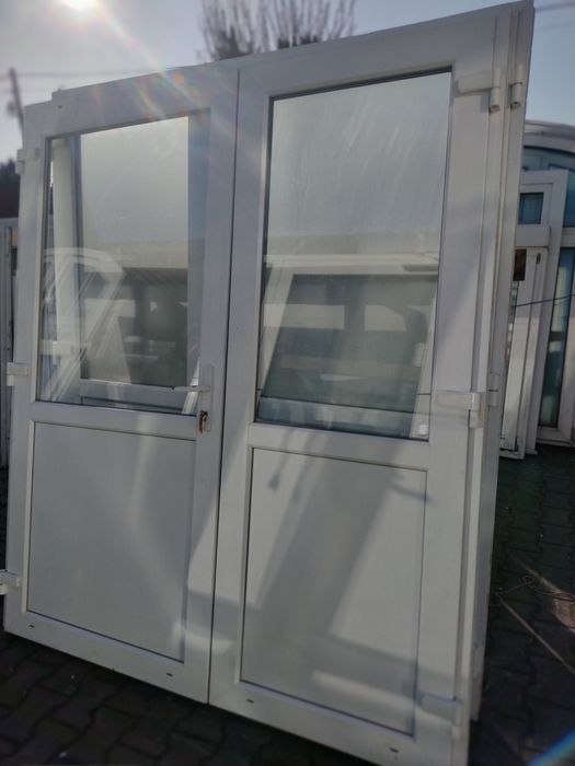 Drzwi zewnętrzne  pcv 180/210