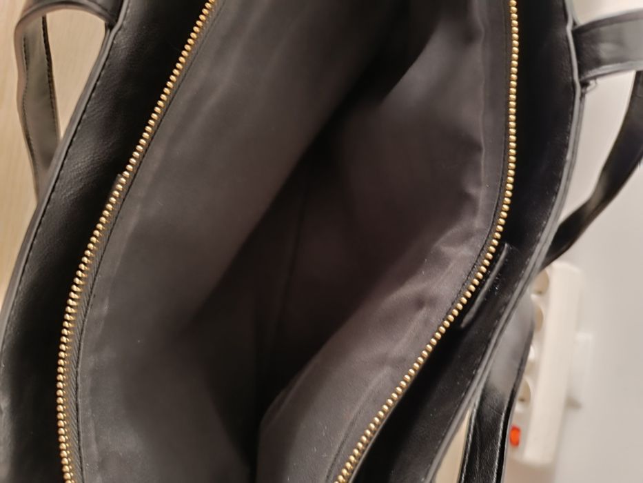 Mala Shopper PACO MARTINEZ Preta (Bimaterial: Camurça e Pele)