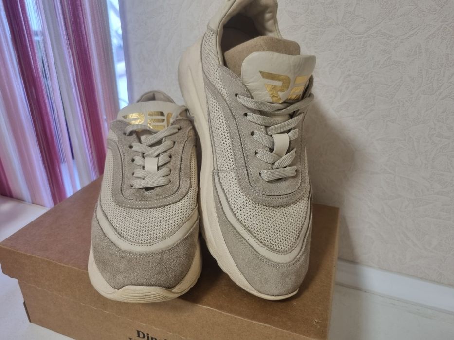 Жіноче взуття на середню повноту ніжки