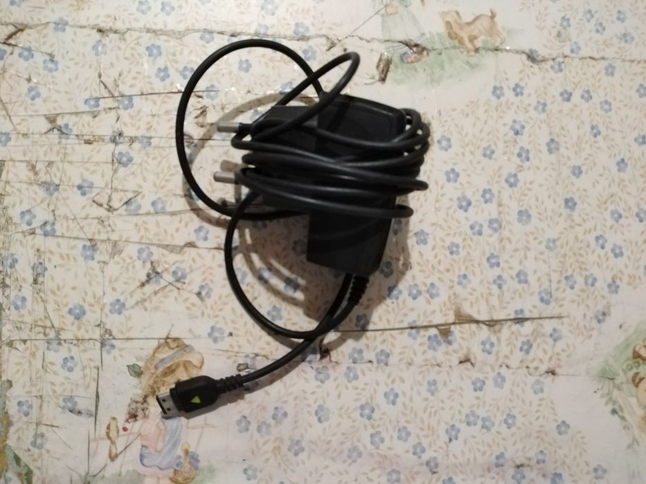 Vendo fixa de telemóveis novos Samsung bom estado