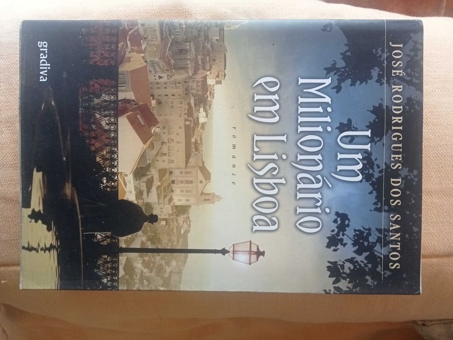 Um milionário em Lisboa, livro com portes incluídos