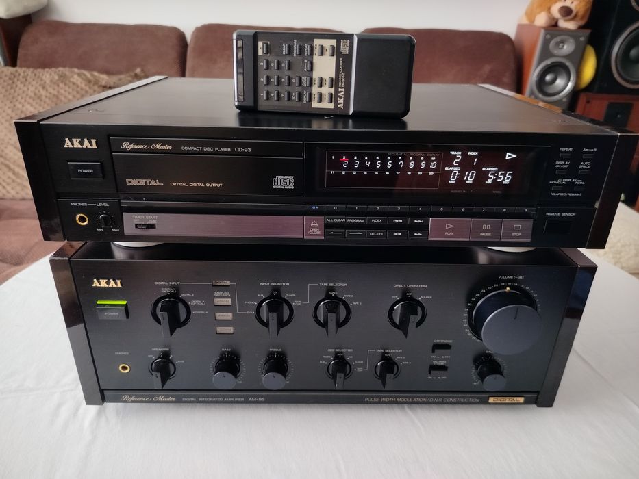 Wzmacniacz Akai AM-95