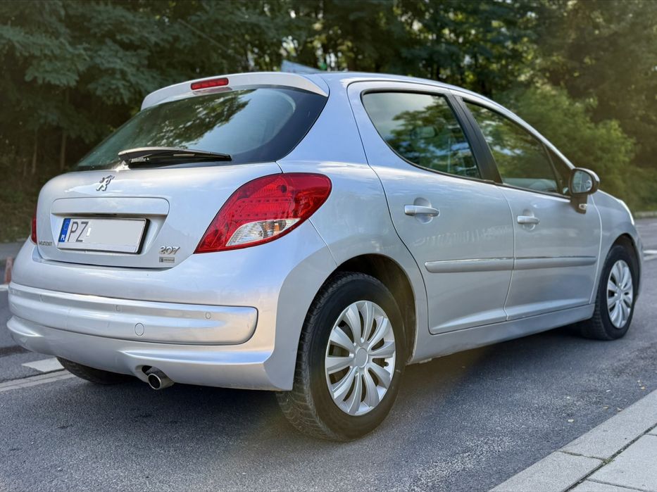 Peugeot 207 1.6 120KM niski przebieg automat LPG