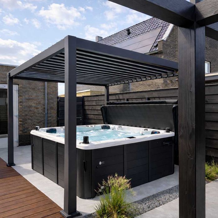 Wanna spa + pergola gratis