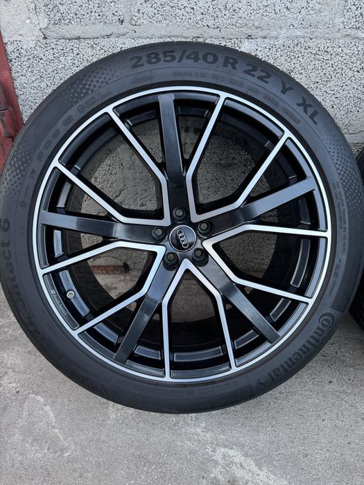 Oryginalne Koła Letnie R22 5x112 Audi Q8 Q7 SQ8 4M8 Opony 285/40/22