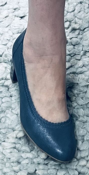 Новые туфли Caprice из натуральной кожи, Германия, 38