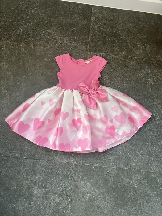 Сукня святкова hm на два роки, рожева в серцях, сердечках
