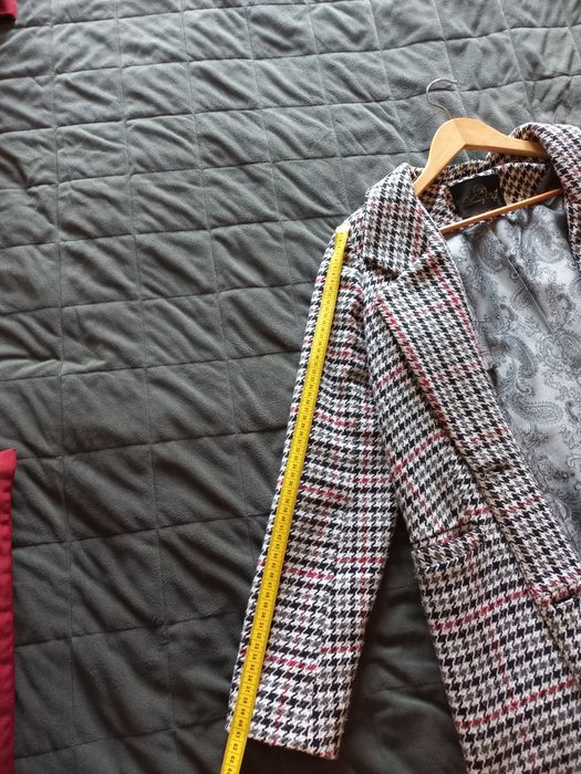 Пальто жіноче демисезонне