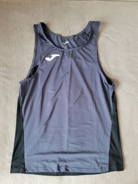 Для бігу компресійні рукави, гетри, кепка, майка та інше