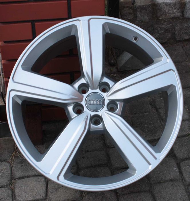 ALUFELGI FELGI aluminiowe nowe DEMO OEM AUDI 20 5x112 9J et38 audi A8 Q7 Q5 Q3 A4 A5 A6 A7 ORYGINAŁ